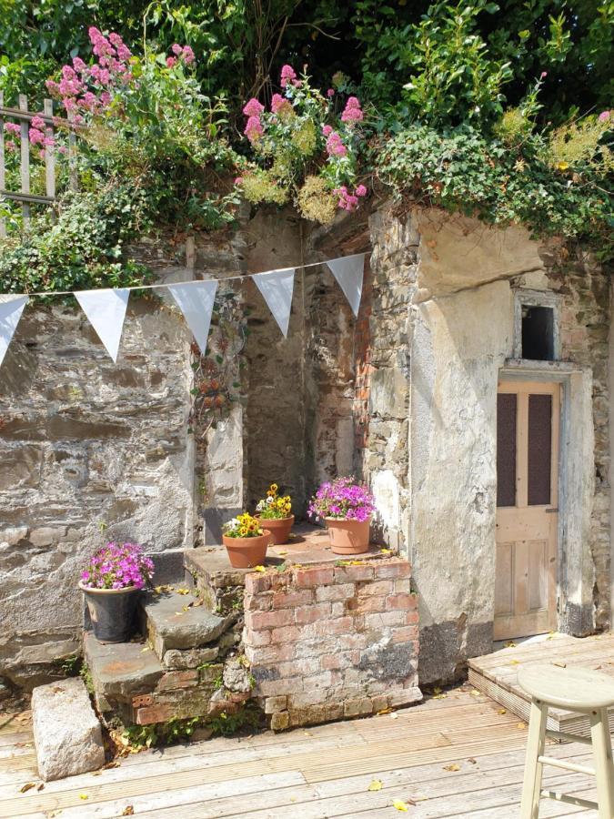 The Castle Apartment Strangford Esterno foto