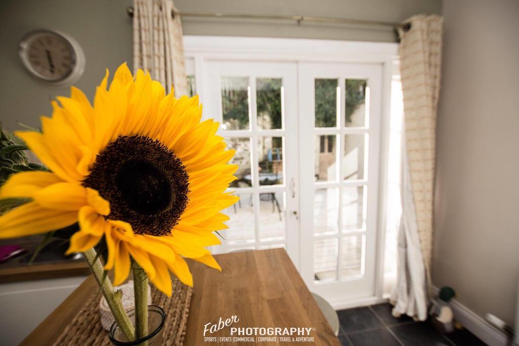 The Castle Apartment Strangford Esterno foto