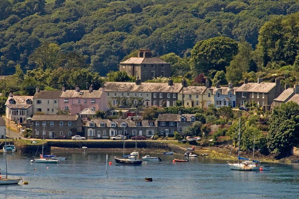 The Castle Apartment Strangford Esterno foto